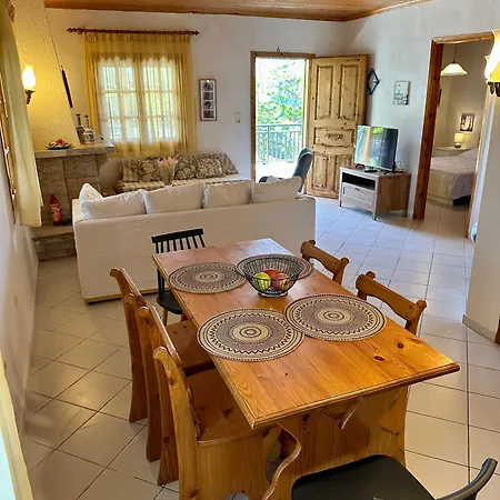 The House בית נופש Nea Kallikrateia